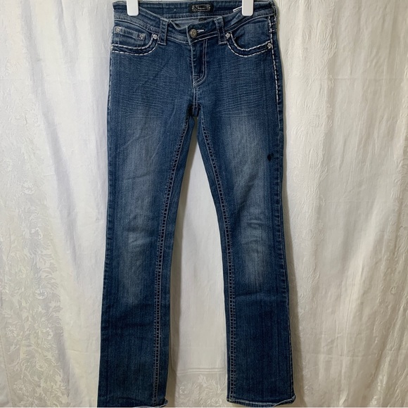 True Religion y2k Jeans low Rise Size 27 bedazzled Pocket - Picture 6 of 12